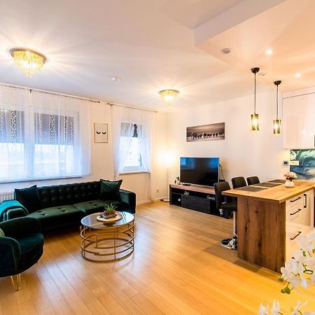 Flexible Selfcheckins 38 - Zagreb - Garage - Loggia - New - Luxury -公寓 外观 照片